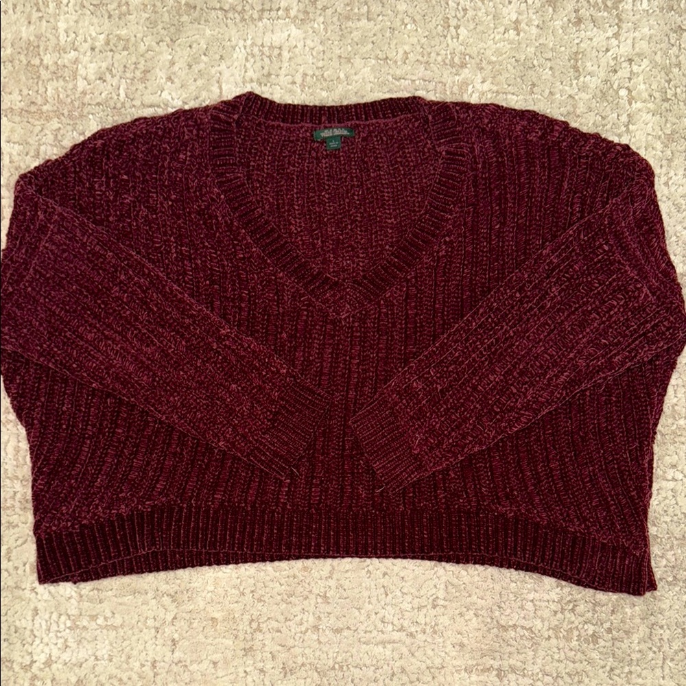 Women's Burgundy Sweater